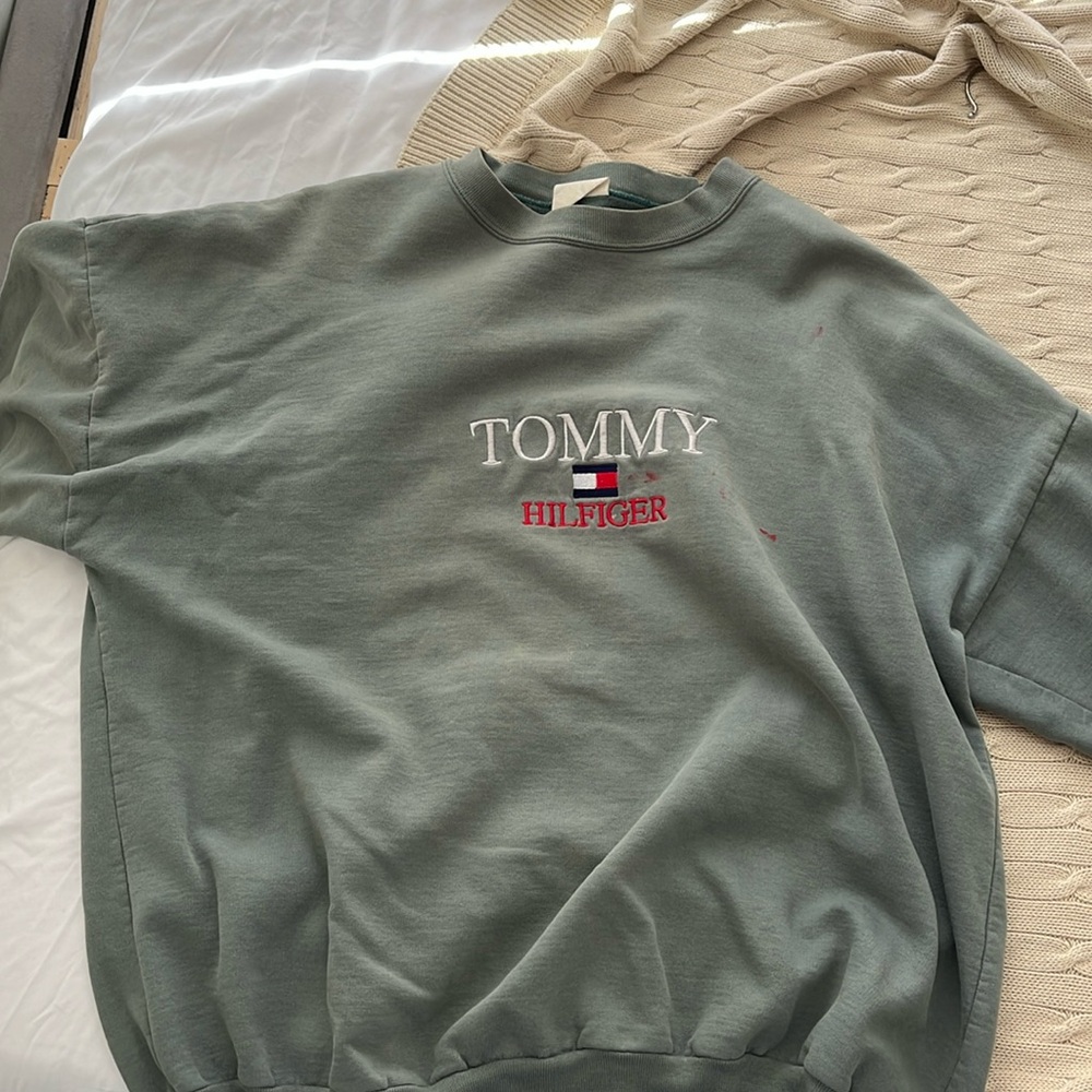 Tommy hilfiger vintage crew neck